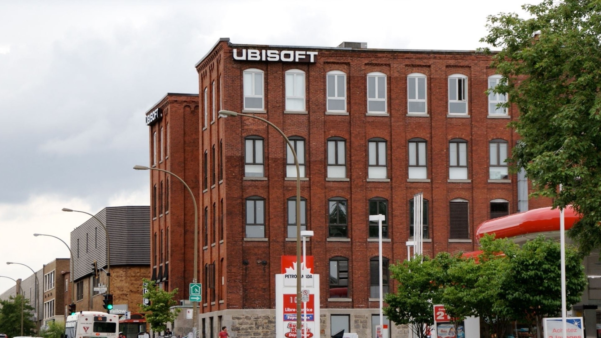 Caso de 'swatting' hace saltar las alarmas en Ubisoft Montreal